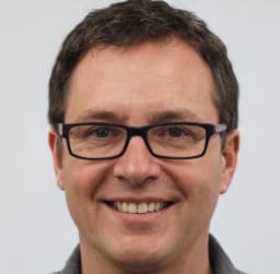Jonathan, content writer at Docu-Coach™