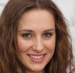 Rebecca, content writer at Docu-Coach™